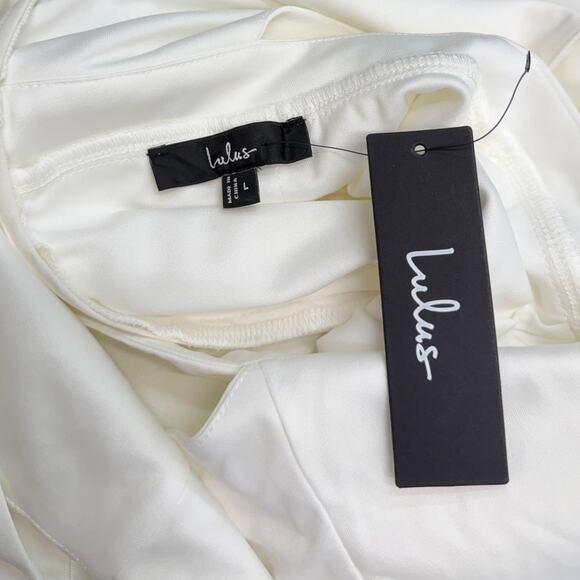 Lulus Moments to Remember White Sleeveless Wide-Leg Cutout Jumpsuit size L NWT - Picture 6 of 6